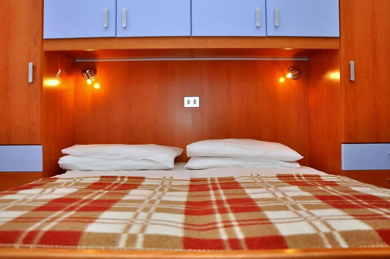Lovely Holiday Apartment With Sea View - Beahost Bibione