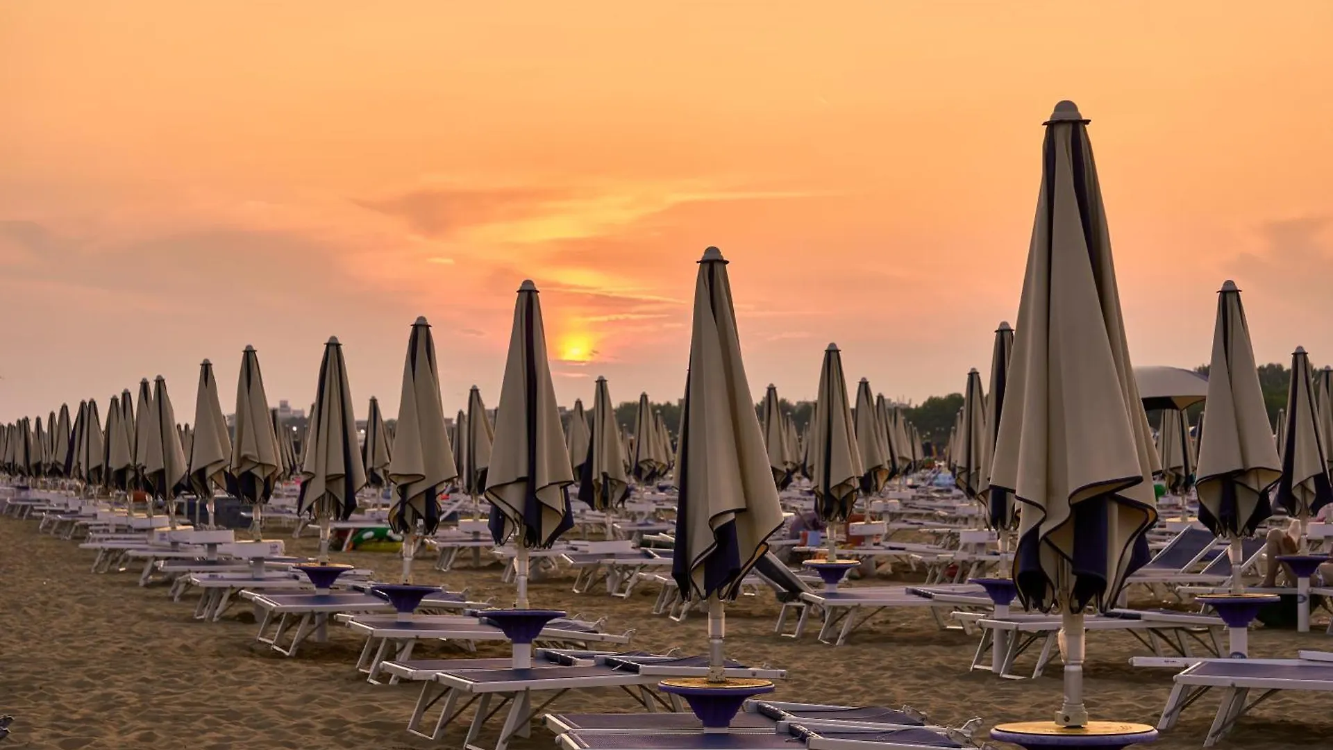 Lovely Holiday Apartment With Sea View - Beahost Bibione