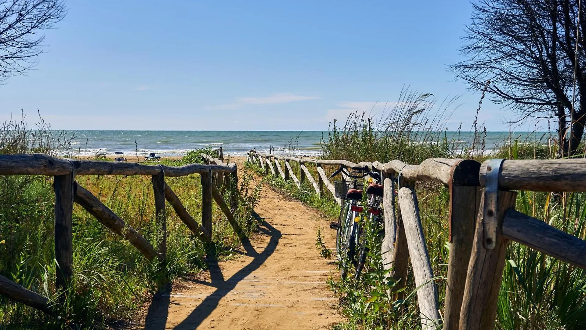 Lovely Holiday Apartment With Sea View - Beahost Bibione Italië